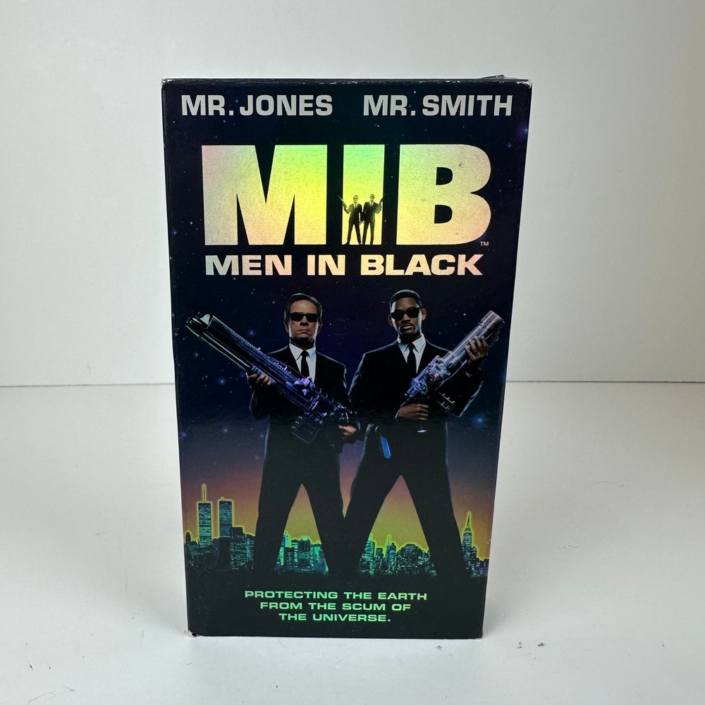 Men In Black VHS 1997 Sci-Fi Movie Will Smith Tommy Lee Jones Holographic Sleeve